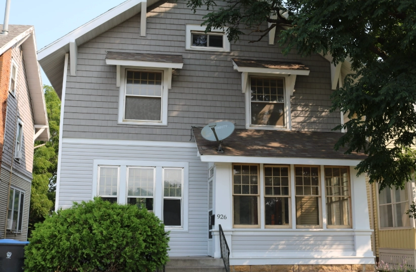926 South Front Street